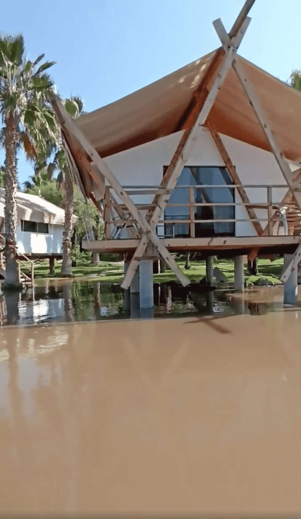 Isla Tzibanzá casi bajo el agua 13 Tzibanzá