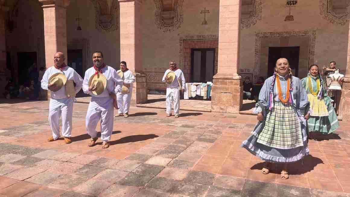 No te pierdas el primer Bazar Artesanal Ar Tai de 2024 13 Bazar artesanal