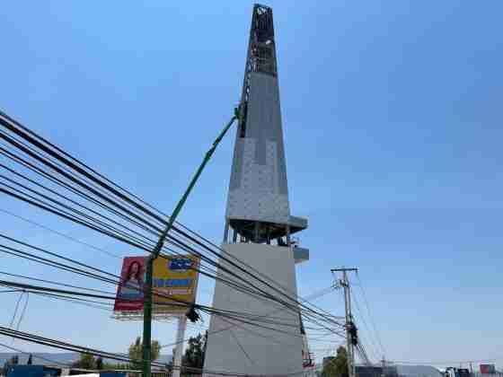 ¿Qué es la torre que está en construcción en 5 de Febrero? 15 5 de Febrero