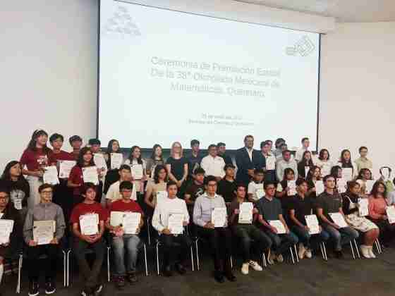 Estudiantes de COBAQ ganan plata y bronce en Olimpiada Mexicana de Matemáticas 15 COBAQ