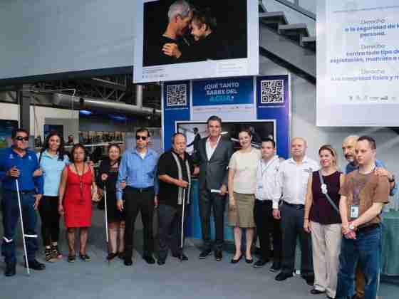 CEA inaugura la galería itinerante "Por un Querétaro incluyente" 17 Querétaro